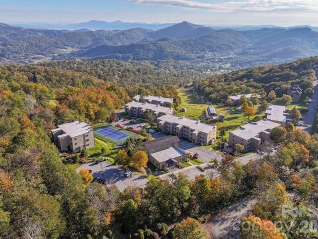 Condo for sale in Avery, North Carolina