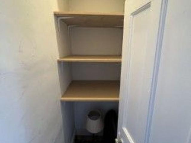 Apartment to rent in Bluebell, North Tipperary