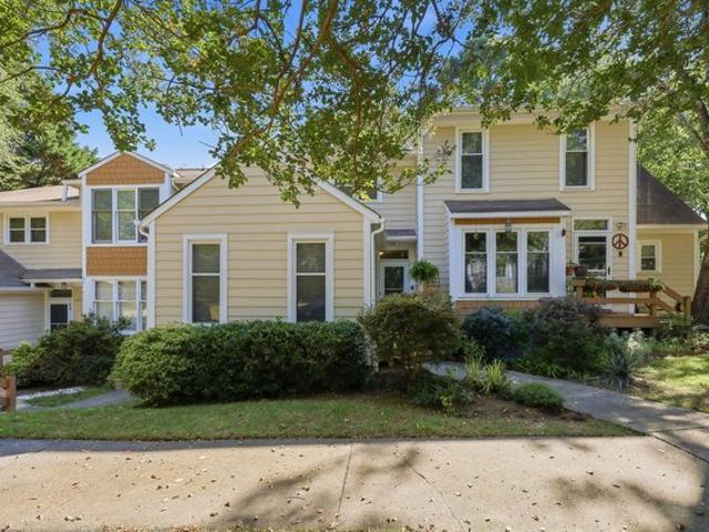 Townhouse for sale in Carrboro, North Carolina