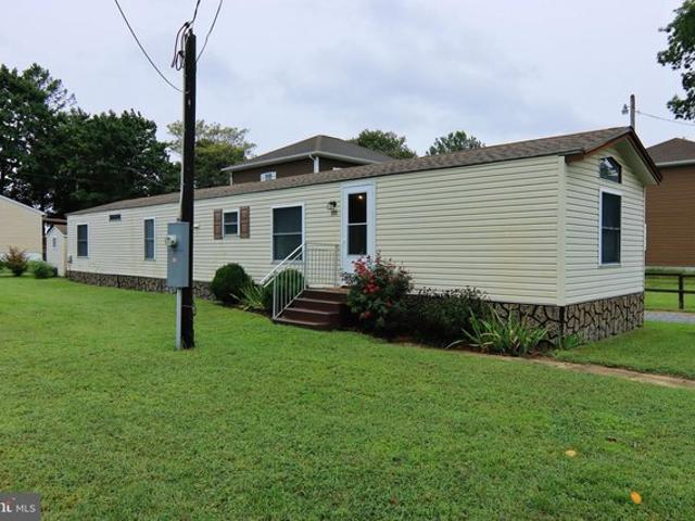 House for sale in Frederica, Kent County