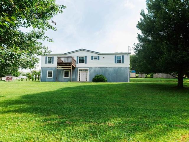 House for sale in Grafton, West Virginia