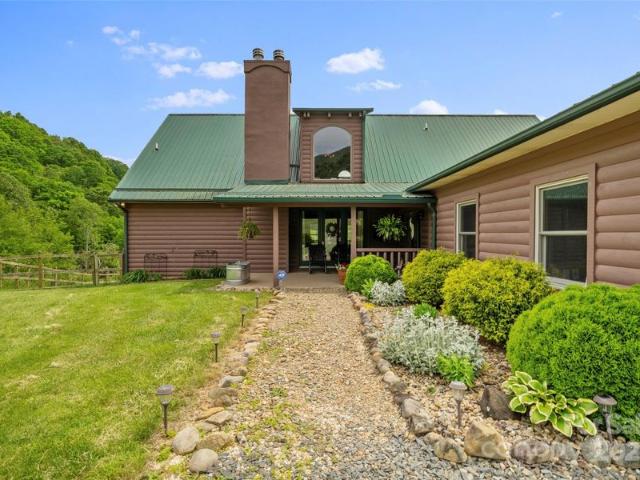 House for sale in Clyde