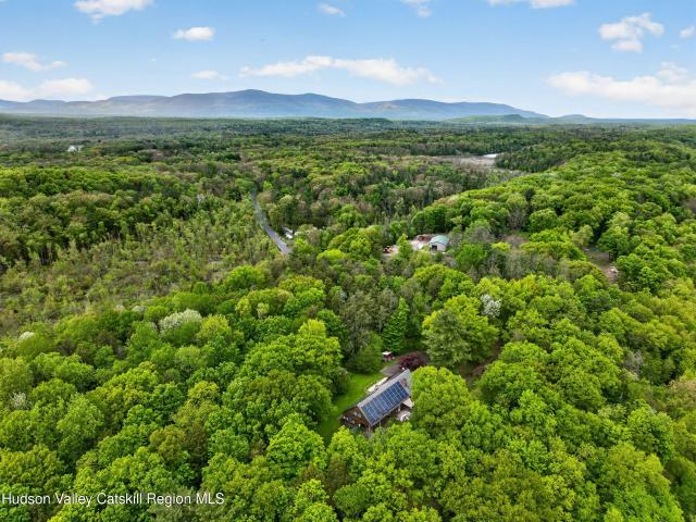 House for sale in Lake Katrine, New York