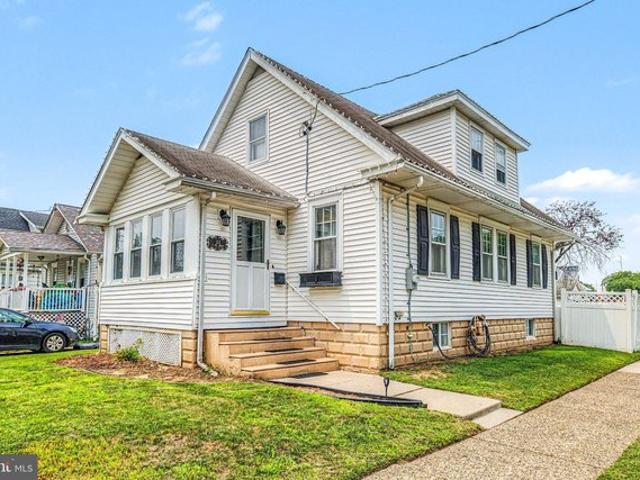 House for sale in Runnemede, Camden County