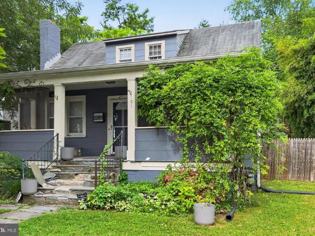 House for sale in Falls Church, Virginia