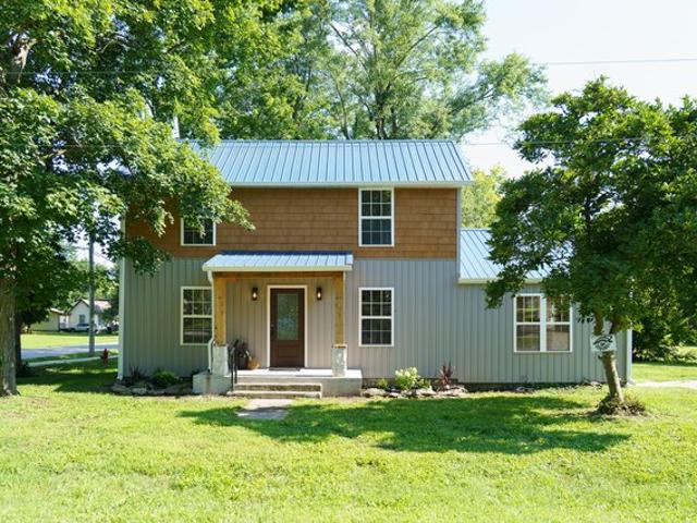 House for sale in Ash Grove, Missouri