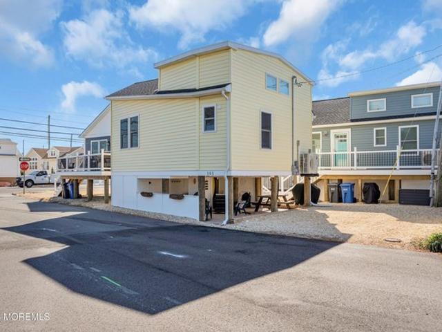 House for sale in Lavallette, New Jersey
