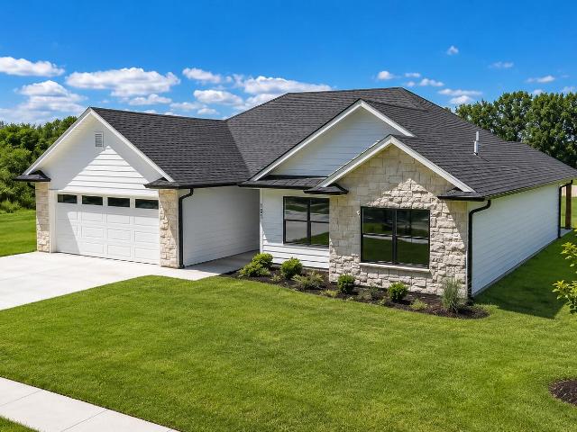 House for sale in Sturgeon, Missouri