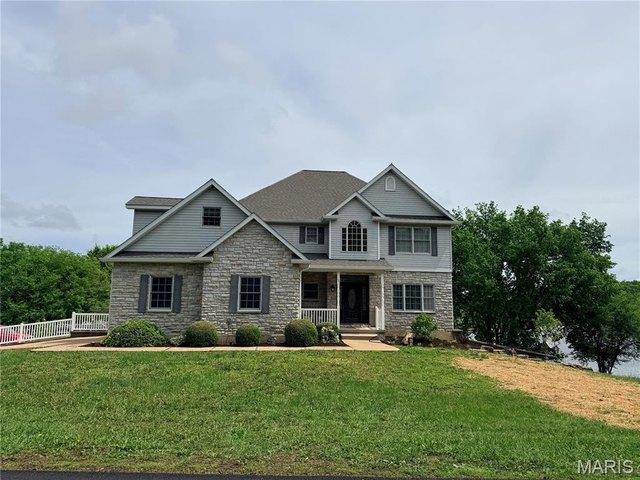 House for sale in De Soto, Missouri