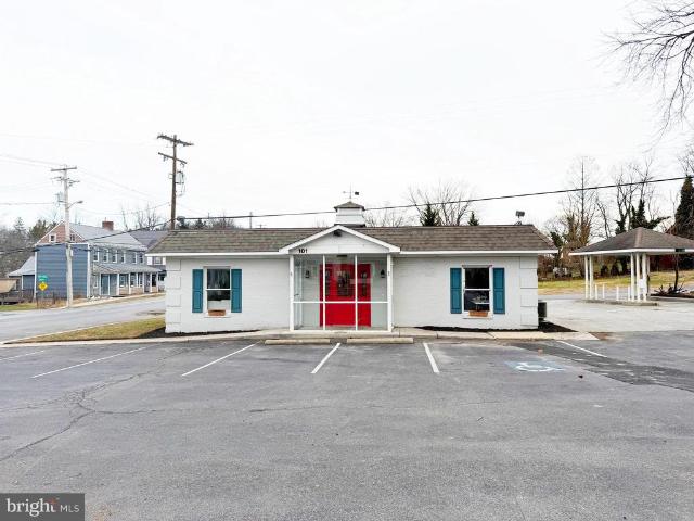 Commercial for sale in Hedgesville, West Virginia