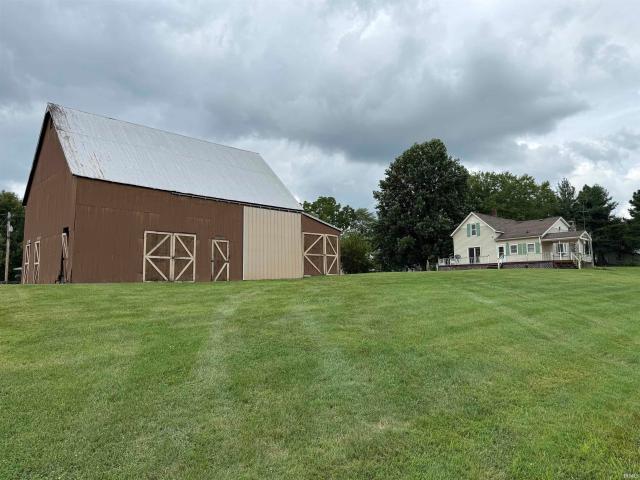 House for sale in Dubois, Indiana