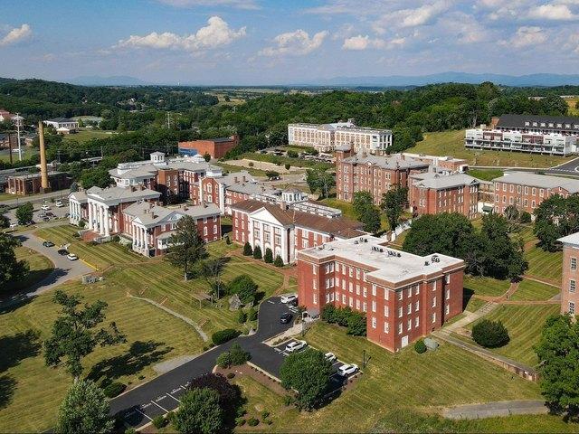 Condo for sale in Virginia