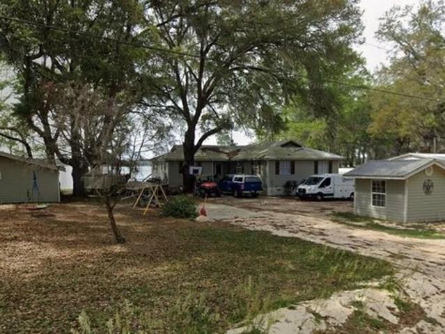 House for sale in Interlachen, Florida