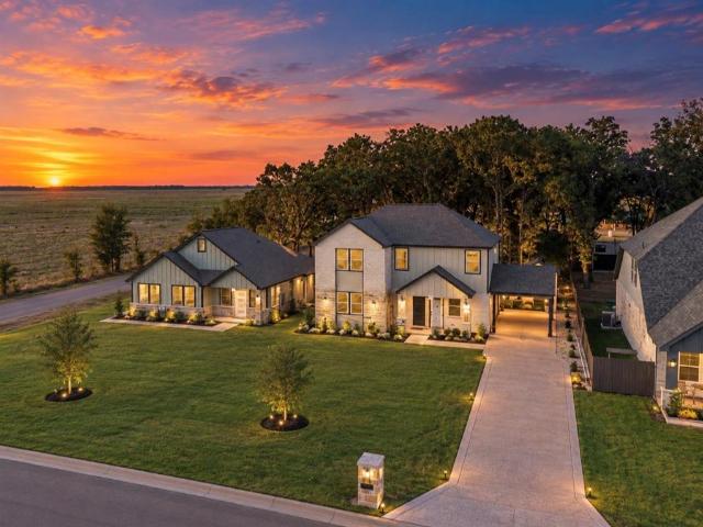 House for sale in Trinidad, Henderson County