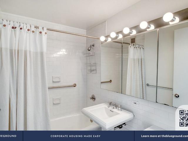 Apartment for rent in Arverne, New York