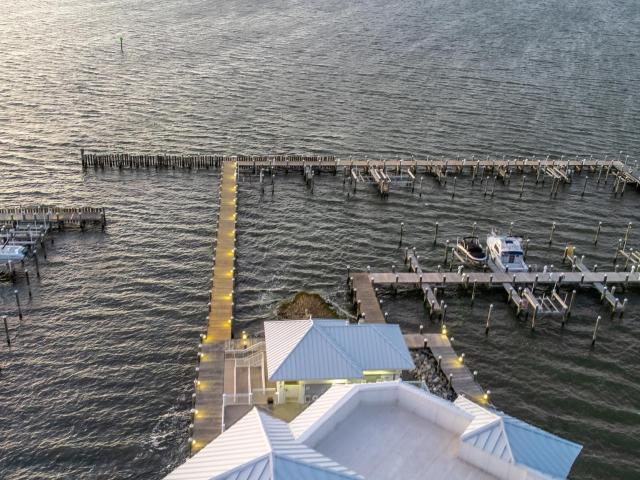 Condo for sale in Crisfield, Maryland