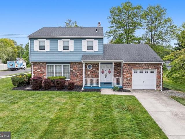 House for sale in Turnersville, New Jersey