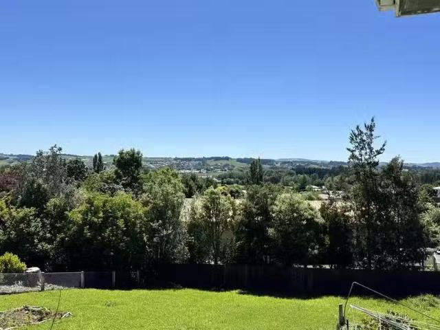 House for sale in Otakou
