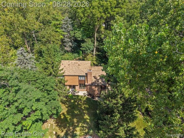 House for sale in Rochester Hills, Michigan