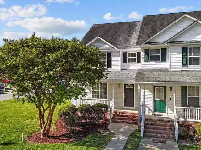 Condo for sale in Clayton