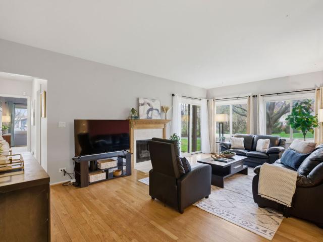 Condo for sale in Buffalo Grove, Illinois
