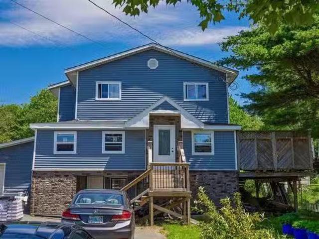 House for sale in Dartmouth, Nova Scotia