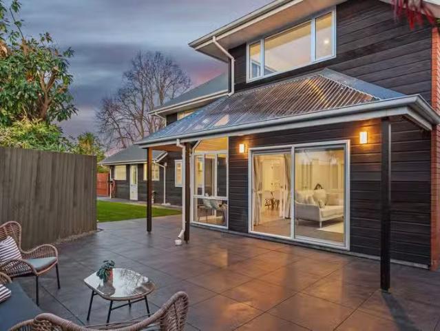 House for sale in Saint Albans, Canterbury