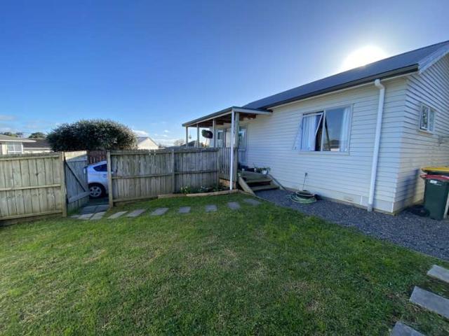 Apartment for rent in Owhata, Oroua County