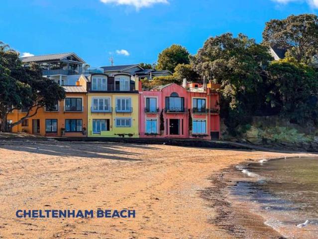 Townhouse for sale in Belmont