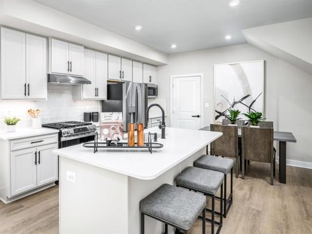 Condo for sale in Charlottesville, Virginia