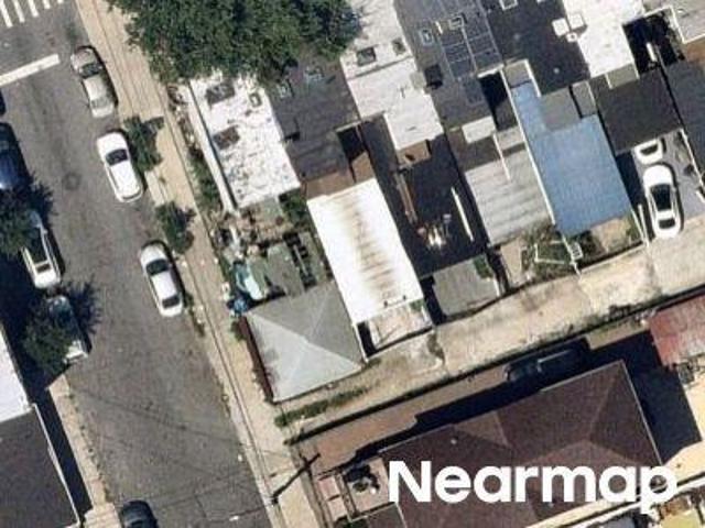 House for sale in Queens, Arverne