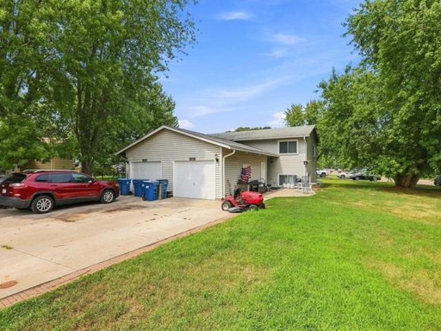 House for sale in Hennepin, Minnesota