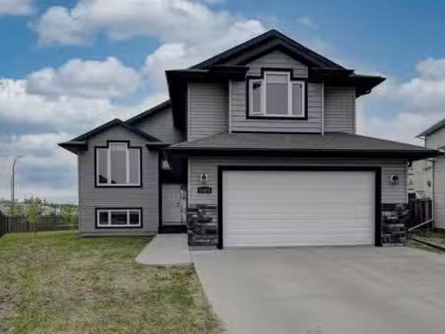 House for sale in Grande Prairie, Alberta