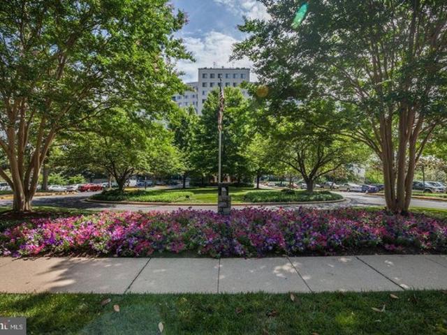 Condo for sale in Rockville, Maryland