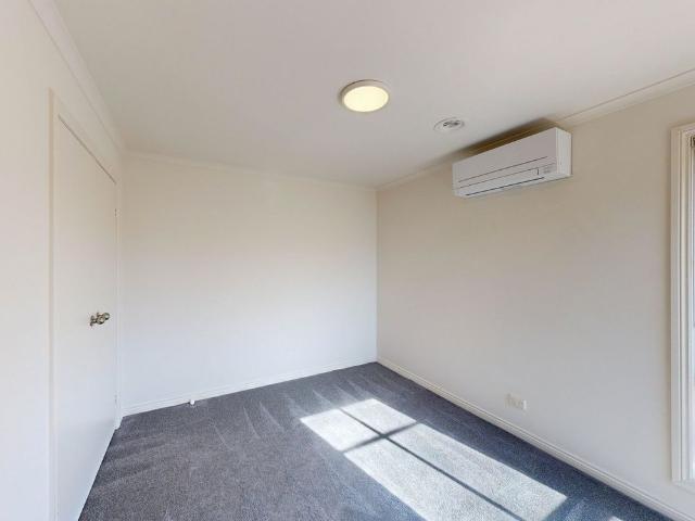 Townhouse for rent in Camerons Creek, Victoria