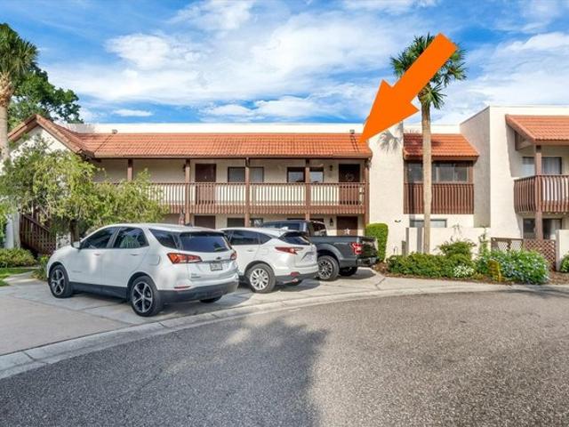Condo for sale in Lake Wales, Florida