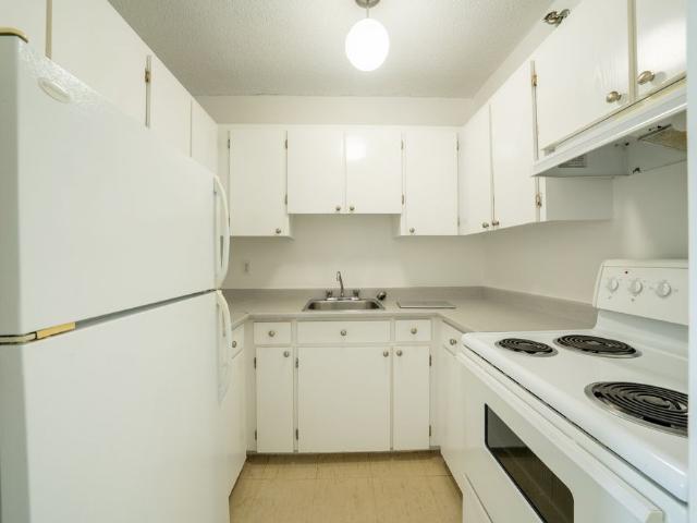 Apartment for rent in St. Leonard's, Quebec