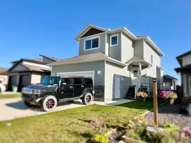 House for sale in Grande Prairie, Alberta