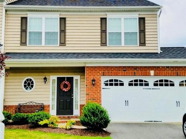 Townhouse for sale in Virginia