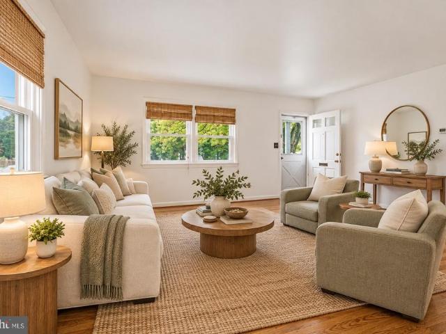 House for sale in Halemhurst, Fairfax