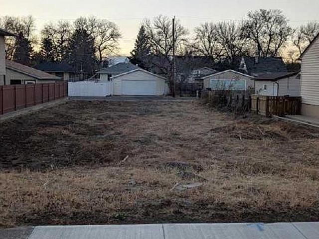 Land for sale in Lethbridge, Alberta