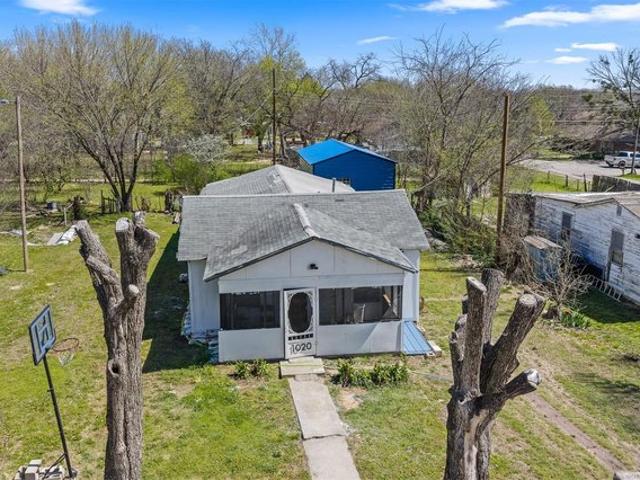 House for sale in Carter, Oklahoma