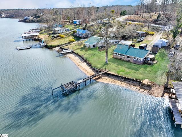 House for sale in Waterloo, South Carolina