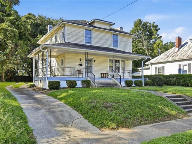 House for sale in Pfafftown, North Carolina