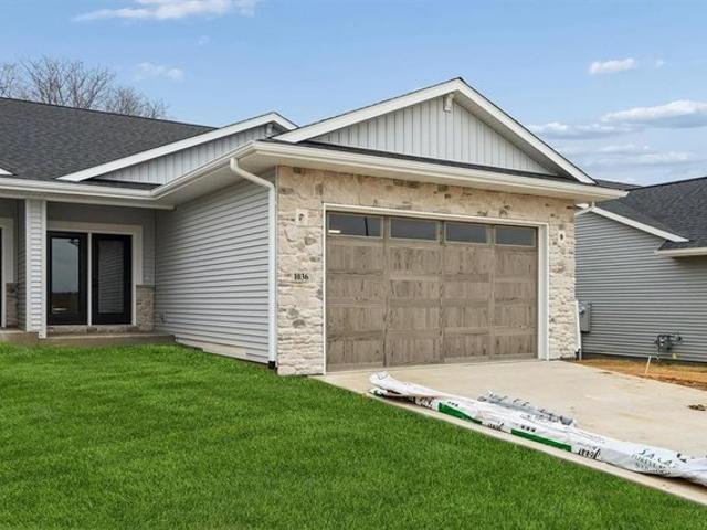 Condo for sale in Solon, Johnson County