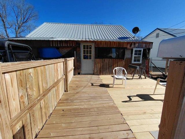 House for sale in Fairfield, Illinois