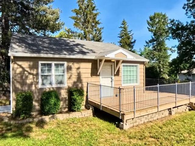 House for sale in Whitman, Washington