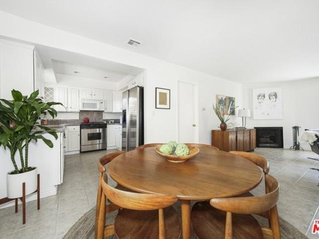 Condo for sale in Santa Monica, California