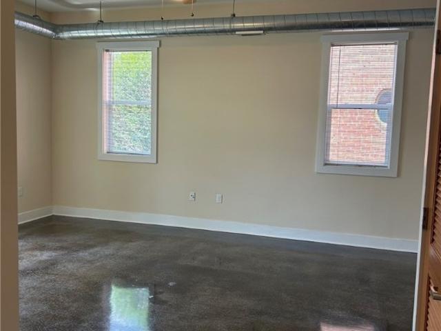Condo for sale in Virginia