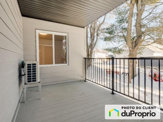 Apartment for rent in Sainte-Mélanie, Lanaudière